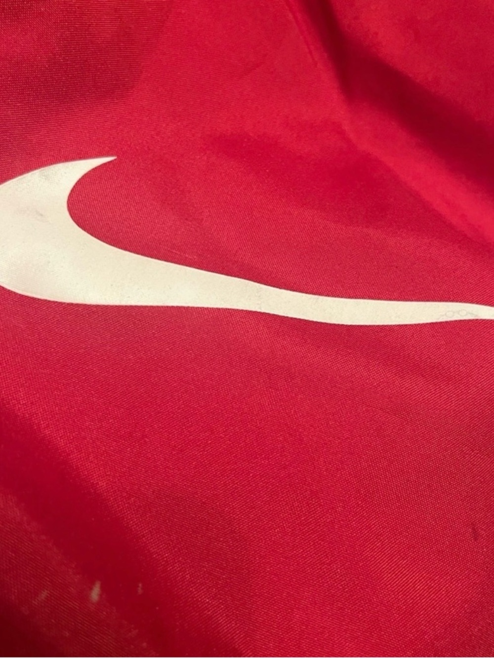 Nike Brasilia Training Gymsack Drawstring Red and Black with White Swoosh - Picture 3 of 12